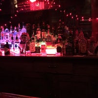 10/28/2016 tarihinde Gabriel D.ziyaretçi tarafından Ed&amp;#39;s No Name Bar'de çekilen fotoğraf
