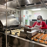 Photo taken at Krispy Kreme Doughnuts by Sulaiman on 7/27/2022