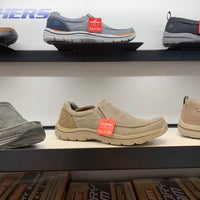Skechers outlet top pigeon forge