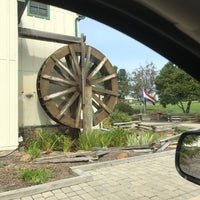 9/11/2017에 Rod님이 Hocking Hills Tourism Association Regional Welcome Center에서 찍은 사진