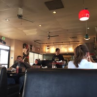 6/12/2016にSergei K.がBetty Burgersで撮った写真
