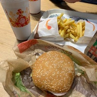 Photo taken at Burger King by Maghiar R. on 8/3/2019