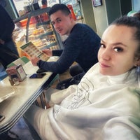Photo taken at Just! Bagel by Maghiar R. on 3/8/2020