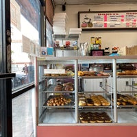 Photo taken at New&amp;#39;s Donuts by Pai C. on 12/22/2021