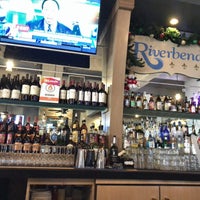 12/8/2016 tarihinde Scott L.ziyaretçi tarafından Riverbend Restaurant &amp;amp; Bar'de çekilen fotoğraf