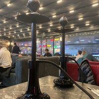 2/25/2022 tarihinde 𝓑𝓾𝓴𝓮𝓽 𝓑𝓮ş𝓲𝓴𝓽𝓪ş🍇ziyaretçi tarafından Moos Cafe &amp;amp; Restaurant'de çekilen fotoğraf