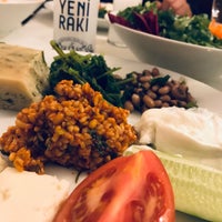 Photo taken at Mudanya Balık Restaurant by Ercannnn on 1/10/2020