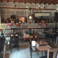 11/4/2015 tarihinde Ata Konağı Restaurantziyaretçi tarafından Ata Konağı Restaurant'de çekilen fotoğraf