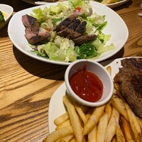 Photo taken at Outback Steakhouse by Sissy R. on 1/4/2020