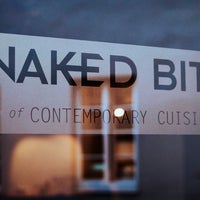 12/15/2014 tarihinde Naked Bite of Contemporary Cuisineziyaretçi tarafından Naked Bite of Contemporary Cuisine'de çekilen fotoğraf