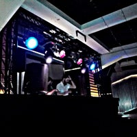 Photo taken at Freak &amp;amp; Chic (Freak DJ Bar &amp;amp; Chic Music Hall) by Rafael M. on 1/11/2015