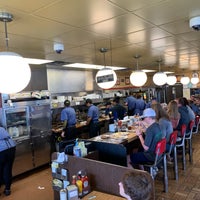 Photo taken at Waffle House by Jeffrey on 3/24/2019