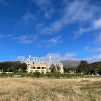 Photo taken at Chateau Tongariro Hotel by Daniel L. on 4/27/2024