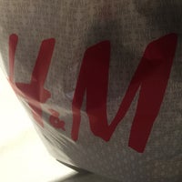 H M Clothing Store In 千葉市