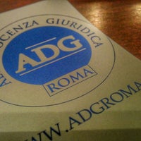 รูปภาพถ่ายที่ ADG - Alta Docenza Giuridica โดย Tullio T. เมื่อ 2/25/2014