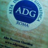 รูปภาพถ่ายที่ ADG - Alta Docenza Giuridica โดย Tullio T. เมื่อ 4/22/2014