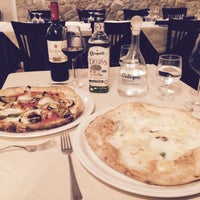 Photo taken at Pizzeria Tonino by Nurşen E. on 9/20/2015