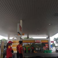 Photo taken at Shell by SherryWan  예. on 6/25/2015
