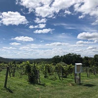 Photo taken at Millbrook Vineyards &amp; Winery by Victor L. on 9/12/2020
