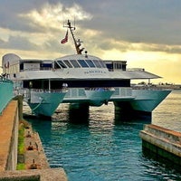 Foto scattata a Atlantis Cruises da Aloha B. il 4/5/2013