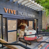 Снимок сделан в Vive Hotel Waikiki пользователем Aloha B. 10/26/2023