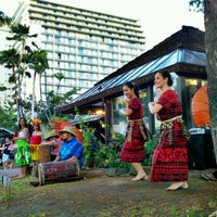 Foto tomada en Makino Makittii  por Aloha B. el 10/20/2012