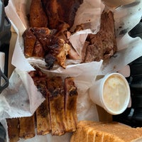 Photo taken at Rudy&amp;#39;s Country Store &amp;amp; Barbeque by nestor c. on 4/12/2019