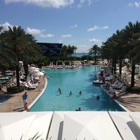 5/4/2013 tarihinde Michelle P.ziyaretçi tarafından Fontainebleau Miami Beach'de çekilen fotoğraf