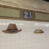 Photo taken at MTA Subway - 23rd St (R/W) by Paul W. on 6/25/2022