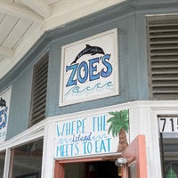 Photo taken at Zoe&amp;#39;s Restaurant by Paul W. on 7/4/2020