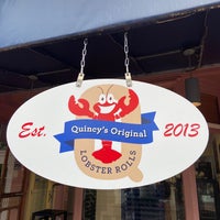 Снимок сделан в Quincy`s Original Lobster Rolls - Cape May пользователем Paul W. 7/5/2020
