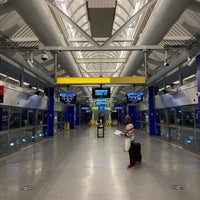 Photo taken at JFK AirTrain - Terminal 2 by Paul W. on 11/1/2021