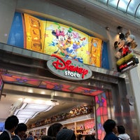 ディズニーストア Toy Game Store In 心斎橋 ディズニーストア Toy Game Store In 心斎橋