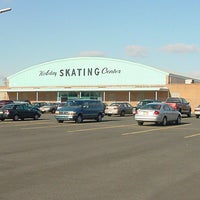 Photo taken at Holiday Skating &amp;amp; Fun Center by Holiday Skating &amp;amp; Fun Center on 12/17/2014