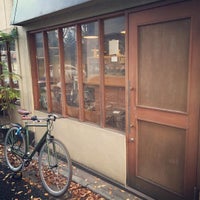 Photo taken at MAMMOTH COFFEE by Tatsumine S. on 12/3/2015