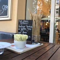Photo taken at épi boulangerie &amp;amp; pâtisserie by Nataliia B. on 7/21/2018