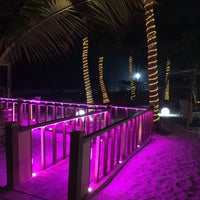 12/23/2017 tarihinde Nastasiya O.ziyaretçi tarafından Zanzi Bar Beach Restaurant @ Kempinski Hotel Ajman'de çekilen fotoğraf