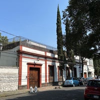 Photo taken at Francisco Sosa, Coyoacan by Pecopelecopeco on 11/5/2022