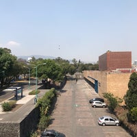 Das Foto wurde bei Facultad de Arquitectura - UNAM von Robert G. am 4/17/2019 aufgenommen