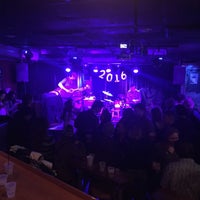Foto diambil di Shakedown Bar oleh John B. pada 1/26/2016
