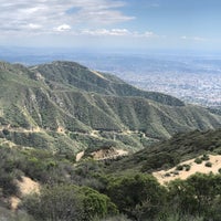 Photo taken at Peak Of Glendale by Asbed B. on 3/30/2022