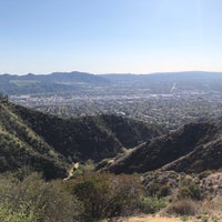 Photo taken at Peak Of Glendale by Asbed B. on 3/27/2021