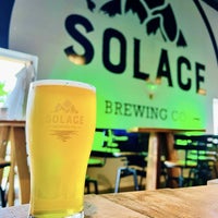 Foto tirada no(a) Solace Brewing Company por Mark P. em 7/1/2022