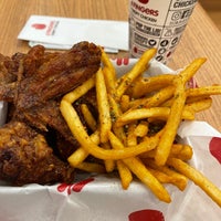 Photo taken at 4Fingers Crispy Chicken by Cherry S. on 1/8/2021