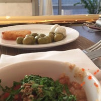 10/14/2018 tarihinde R K.ziyaretçi tarafından Al Dana Restaurant مطعم الدانة'de çekilen fotoğraf
