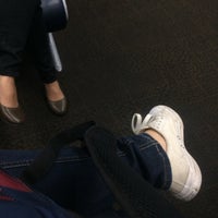 Photo taken at Gate 76 by 𝙩𝙝𝙞𝙨𝙩𝙤𝙣𝙖𝙤𝙧 ˙. on 6/24/2017