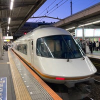 Photo taken at 近鉄 鶴橋駅 3-4番のりば by yoshikazu f. on 2/5/2022