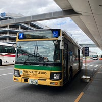 Photo taken at Bus Stop 9 by yoshikazu f. on 4/16/2022