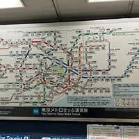 Photo taken at Hibiya Line Roppongi Station (H04) by yoshikazu f. on 12/7/2023
