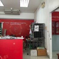 Photo taken at Chatuchak Post Office by Tao K. on 11/11/2019